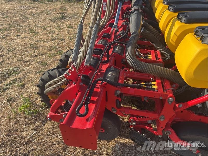 Väderstad Tempo TPV 12 Sette- og Plantemaskiner