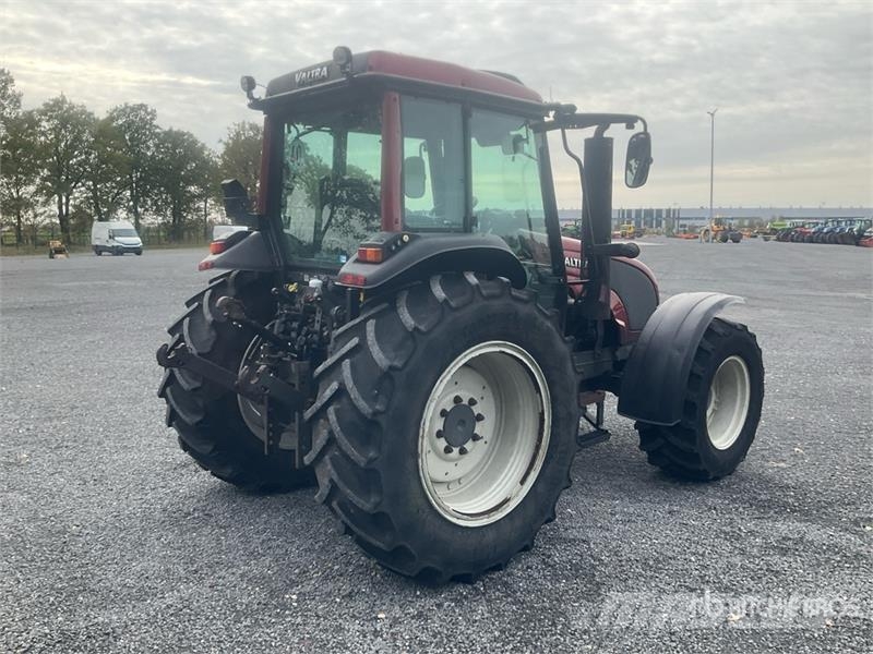 Valtra A93H 4WD Tractor Трактори