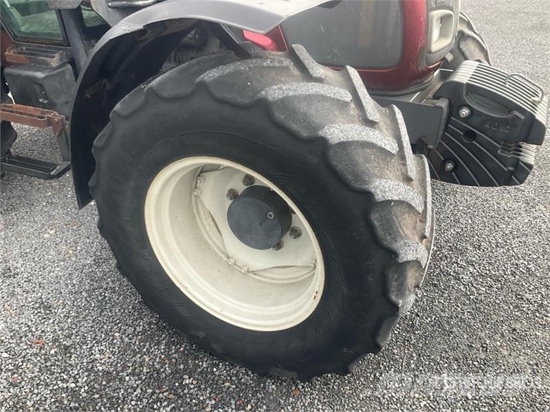Valtra A93H 4WD Tractor Трактори