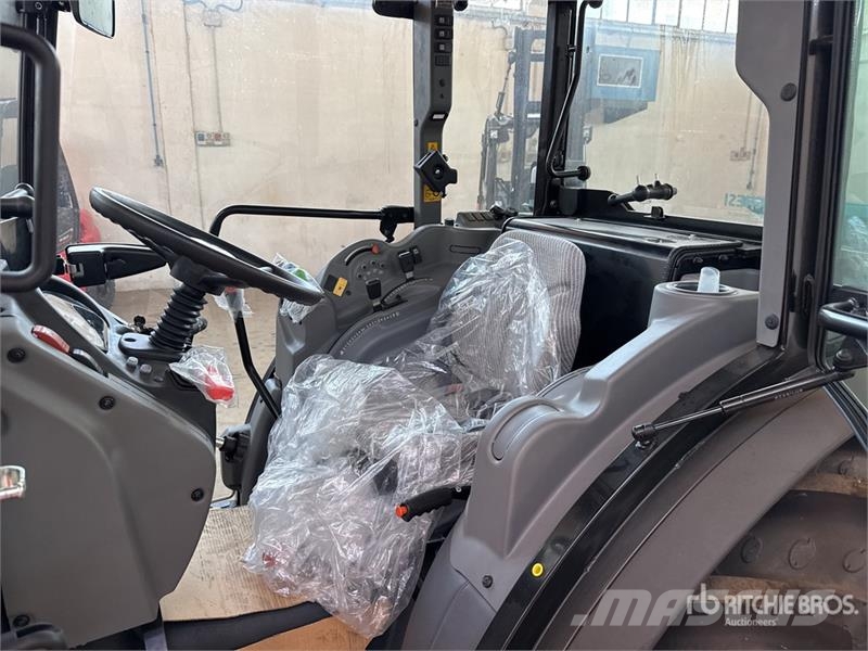 Valtra F105 4WD Tractor (Unused) Traktörler