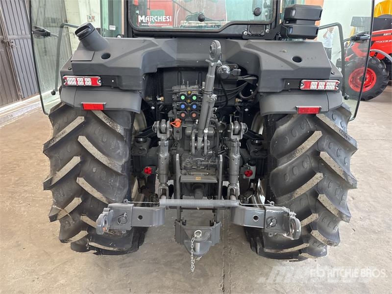 Valtra F105 4WD Tractor (Unused) Traktörler