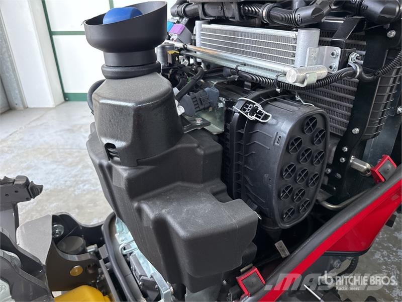 Valtra F105 4WD Tractor (Unused) Traktörler