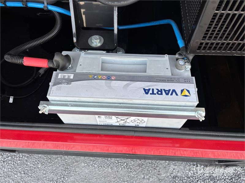 Valtra Genset VG110 88 kW Mobile Generator Set (Unused) Diesel generatoren