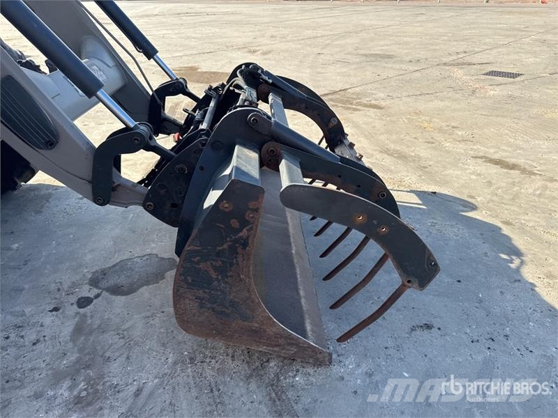 Valtra N174 4x4 Tracteur Agricole 4WD Tractor トラクター