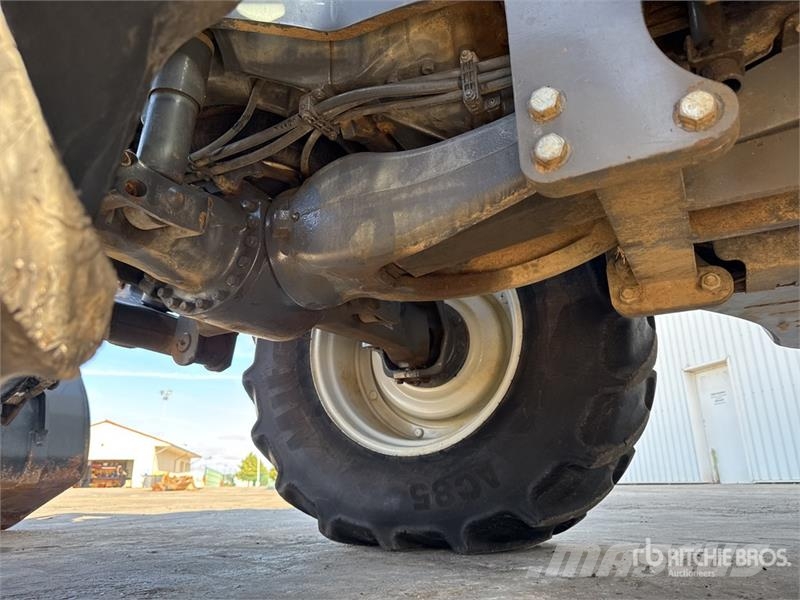 Valtra N174 4x4 Tracteur Agricole 4WD Tractor トラクター