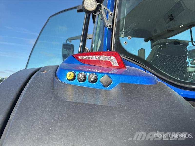 Valtra N174 4x4 Tracteur Agricole 4WD Tractor トラクター