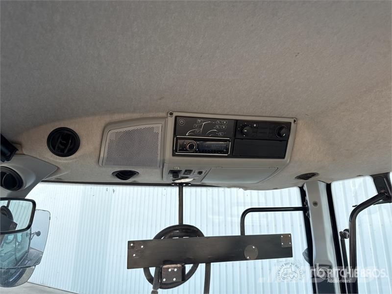 Valtra N174 Direct 4x4 Tracteur Agricole 4WD Tractor トラクター