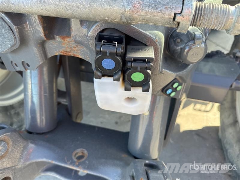 Valtra N174 Direct 4x4 Tracteur Agricole 4WD Tractor トラクター
