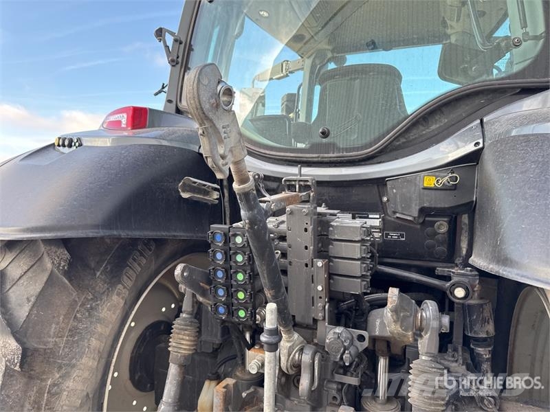 Valtra N174 Direct 4x4 Tracteur Agricole 4WD Tractor トラクター