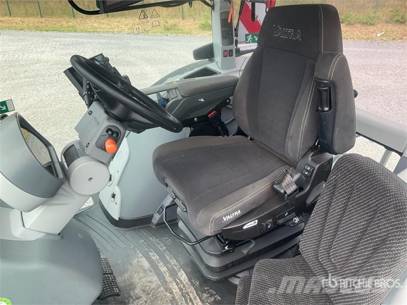 Valtra S324 SmartTouch MR19 4WD Tractor Τρακτέρ