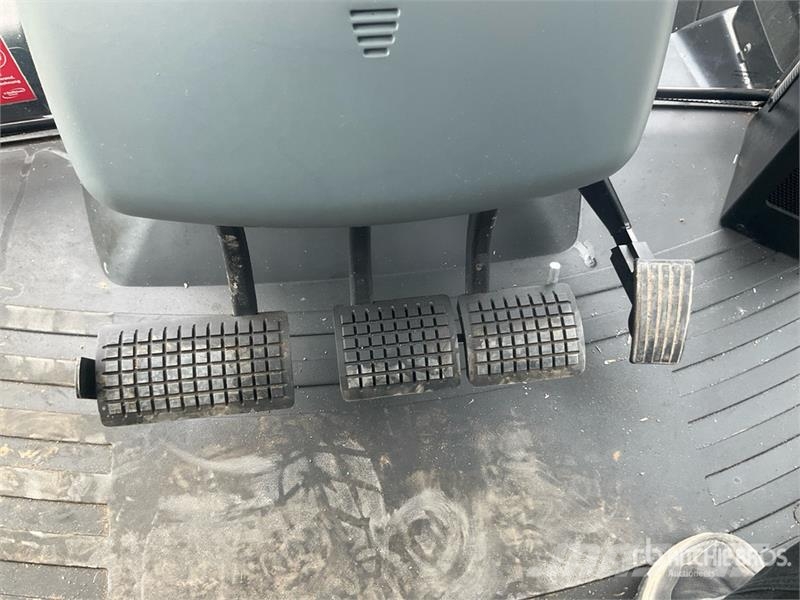 Valtra S324 SmartTouch MR19 4WD Tractor Τρακτέρ