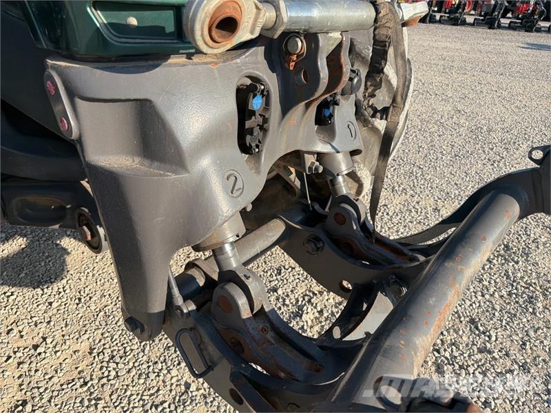 Valtra S353 4WD Tractor Трактори