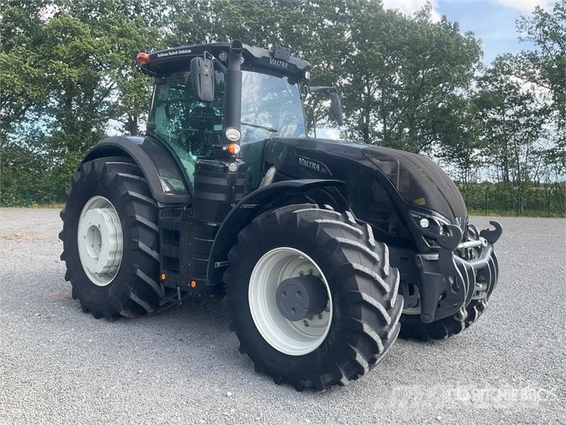 Valtra S354 SmartTouch MR19 4WD Tractor 트랙터