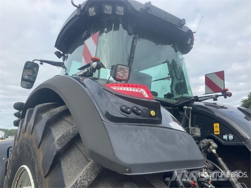 Valtra S374 Smart Touch 4WD Tractor 트랙터