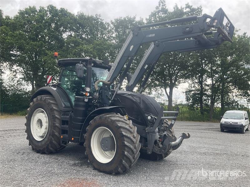 Valtra S374 Smart Touch 4WD Tractor 트랙터