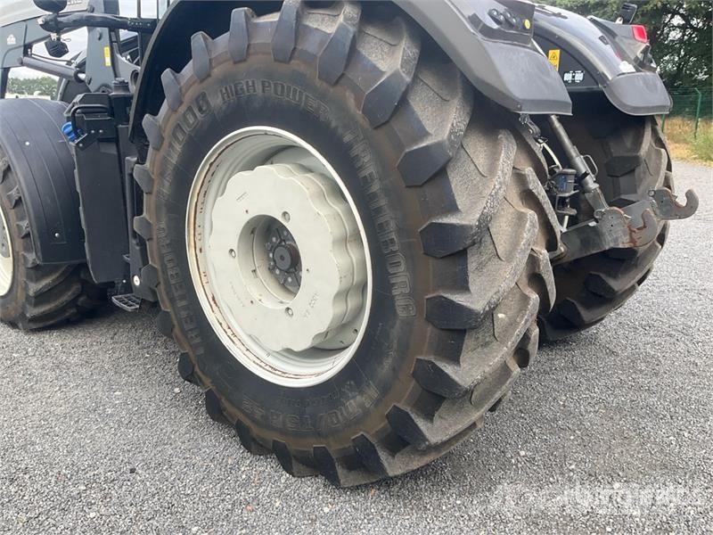 Valtra S374 Smart Touch 4WD Tractor 트랙터