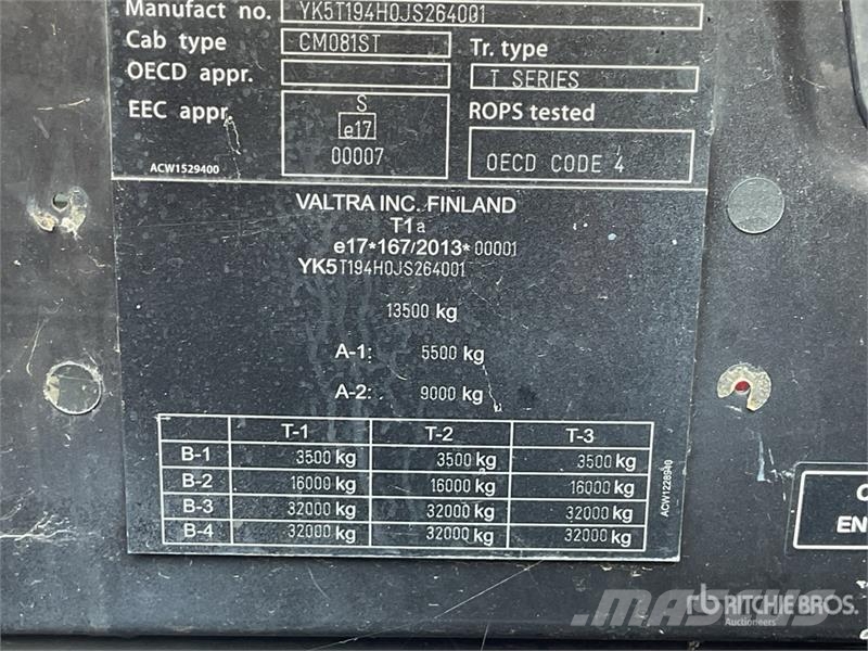Valtra T194 H 4WD Tractor Traktorit