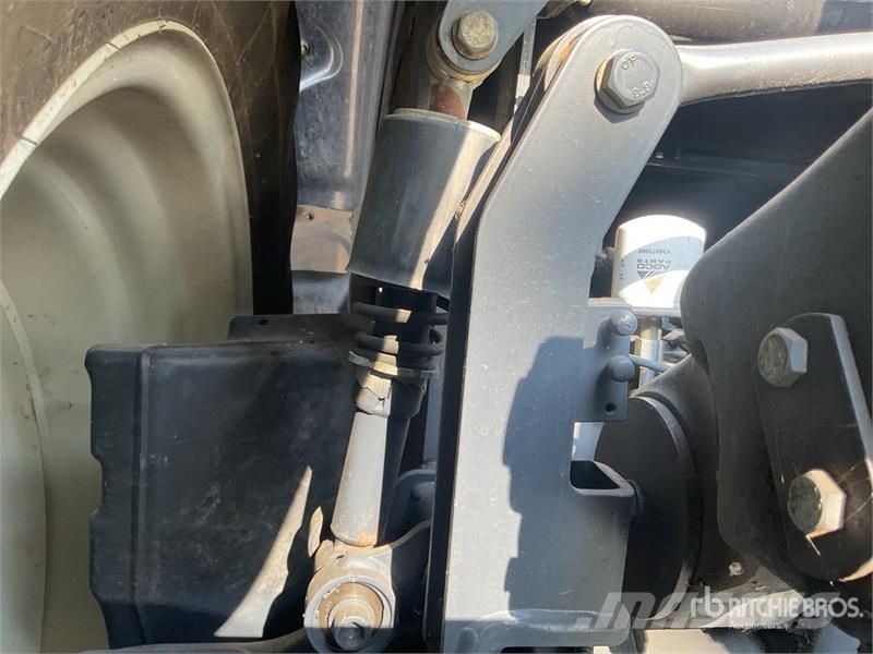 Valtra T194 H 4WD Tractor Traktorit