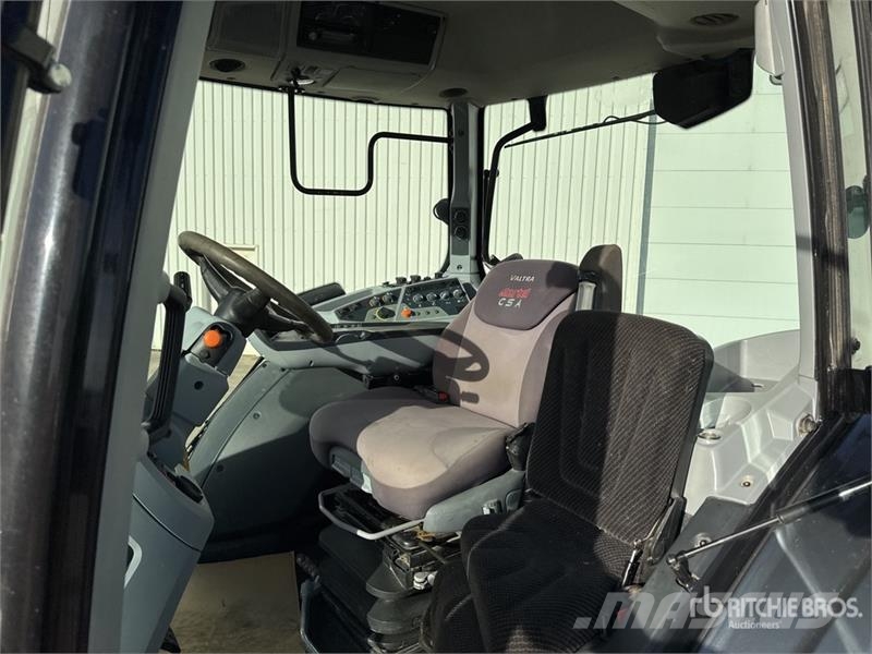 Valtra T214 Direct 4x4 Tracteur Agricole 4WD Tractor Tractores