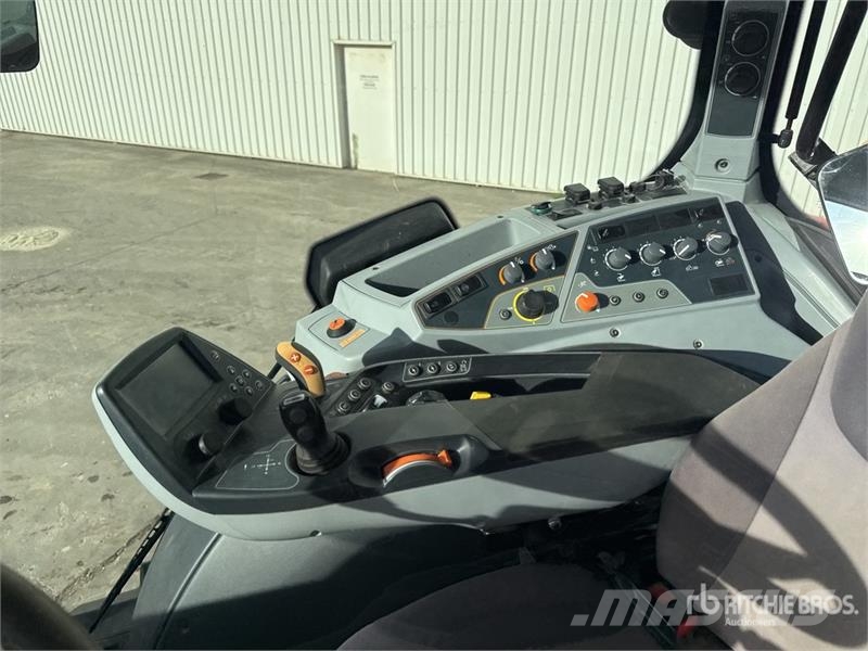 Valtra T214 Direct 4x4 Tracteur Agricole 4WD Tractor Tractores