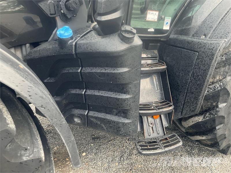 Valtra T235 Direct 4WD Tractor 트랙터
