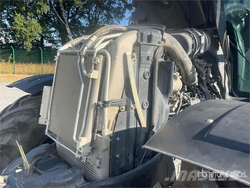 Valtra T255 Versu 4WD Tractor Traktori