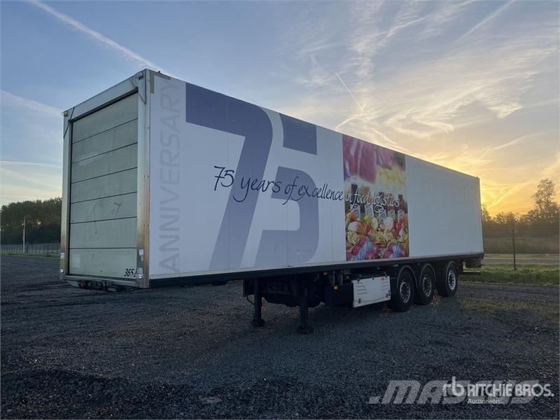 Van Eck Tri/A Refrigerated Trailer 冷凍冷蔵トレーラー