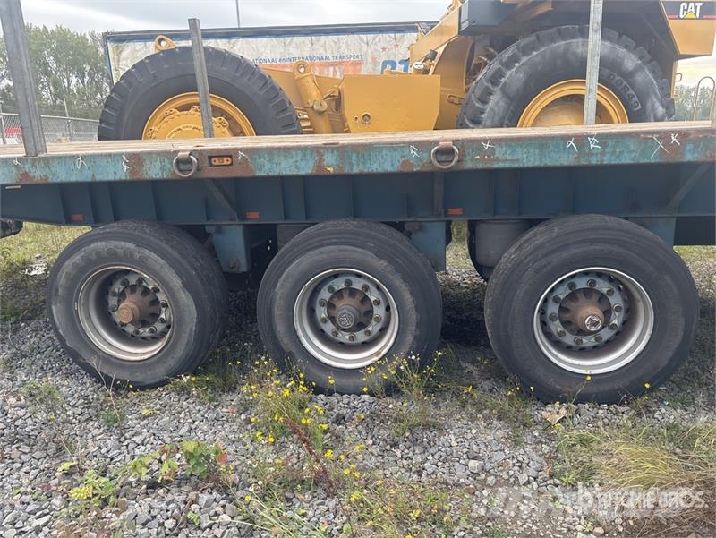 Van Hool 3B2022 Tri/A 3.5" Kingpin Heavy-duty Flatbed Trail Madelhaagised