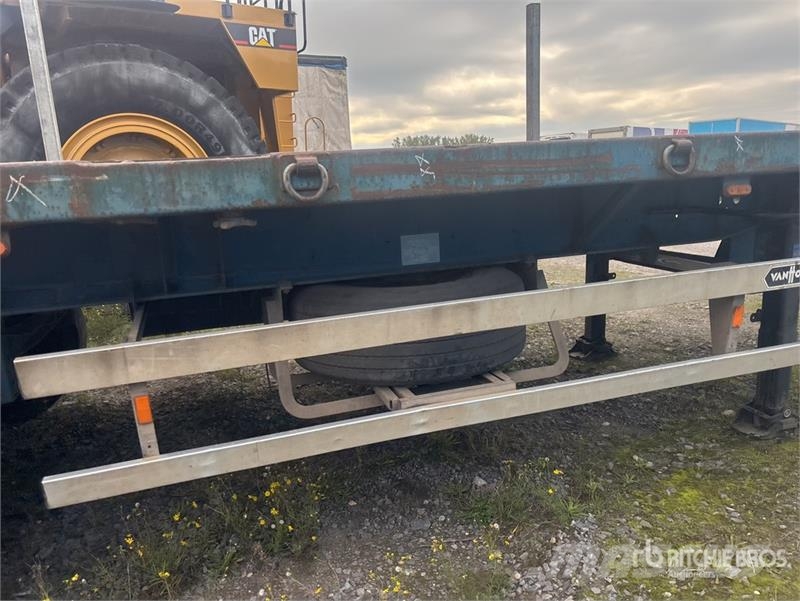 Van Hool 3B2022 Tri/A 3.5" Kingpin Heavy-duty Flatbed Trail Madelhaagised