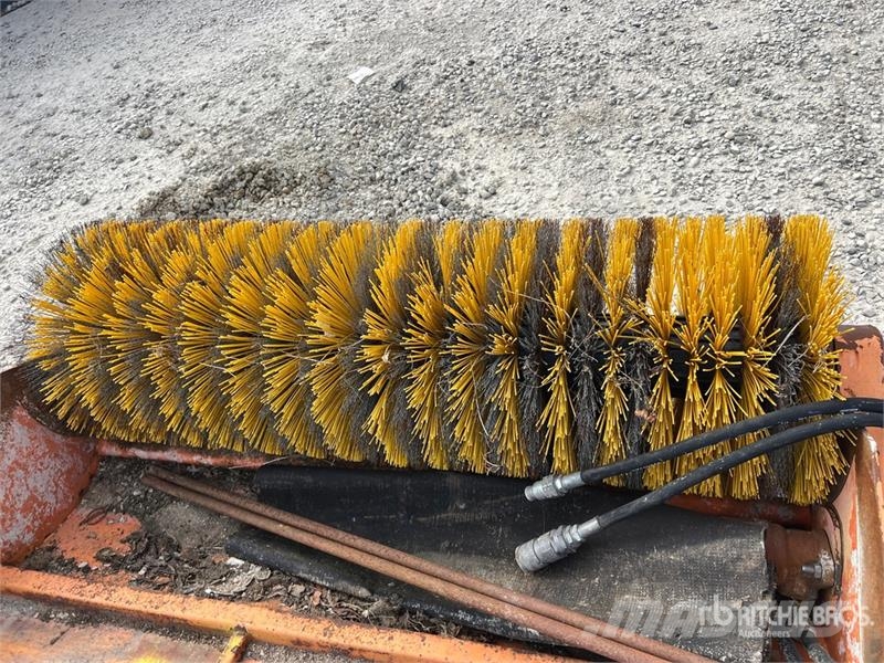 Vangaever 150cm Sweeper Attachment Metle