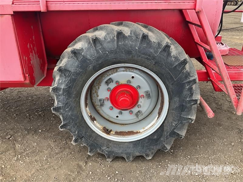  Vapo PSPU-4000 S/A Tanker Trailer Прицепы-цистерны