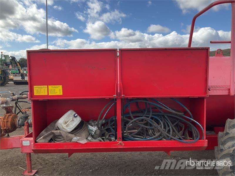  Vapo PSPU-4000 S/A Tanker Trailer Прицепы-цистерны