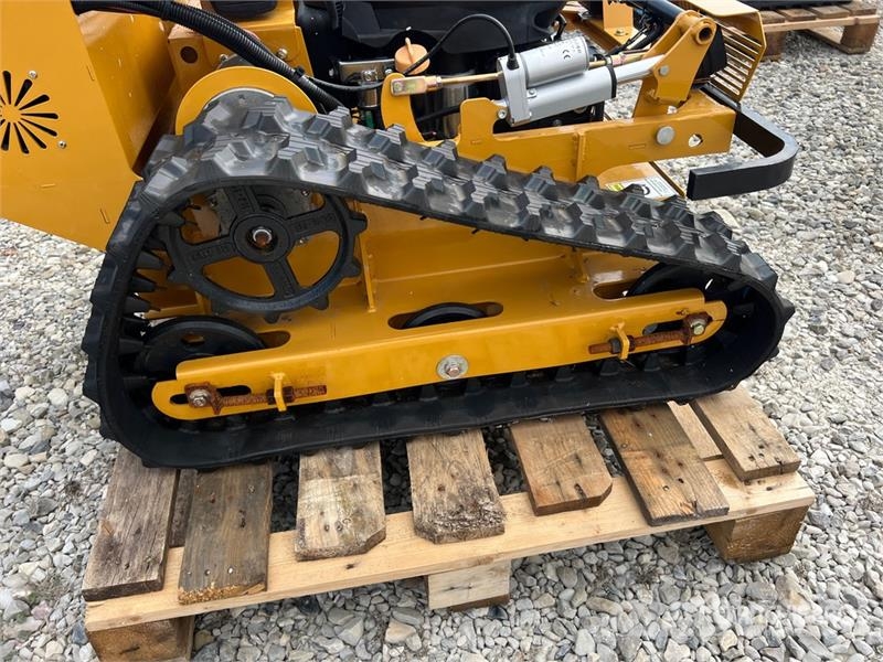  Velon AT-1000 Lawn Mower (Unused) ركوب الحشائش