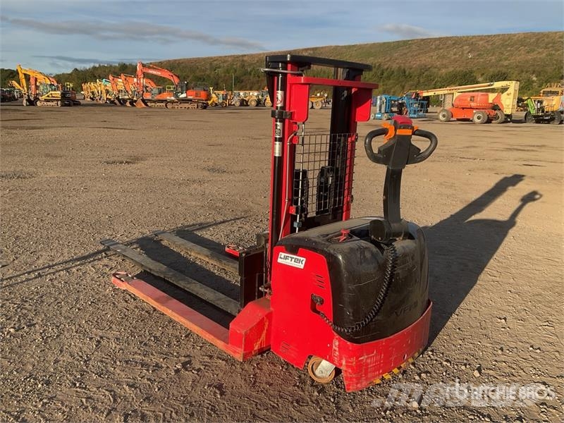 Veni KMS.AC 1200 kg Electric Pallet Jack Transpallet elettrici a timone