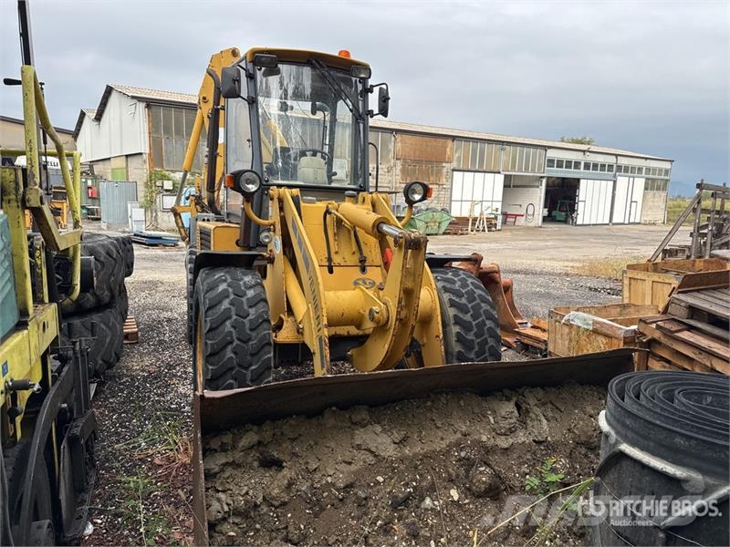 Venieri 970 4x4 Backhoe Loader Koparko-ładowarki