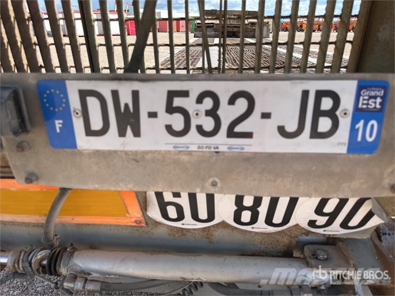 Verem VPE3S42N Tri/A Semi-Remorque Porte-Engins 3 Essieu Нискотоварачи