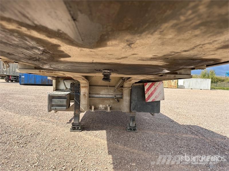 Verem VPE3S42N Tri/A Semi-Remorque Porte-Engins 3 Essieu Нискотоварачи