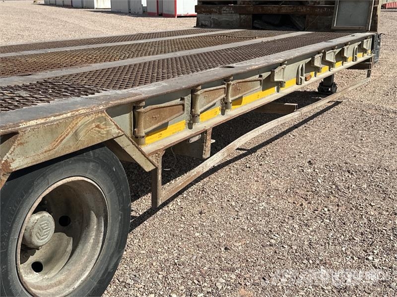 Verem VPE3S42N Tri/A Semi-Remorque Porte-Engins 3 Essieu Нискотоварачи