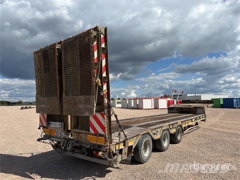Verem VPE3S42N Tri/A Tri/A Semi-Remorque Porte Engin 3 E Nizki nakladalci