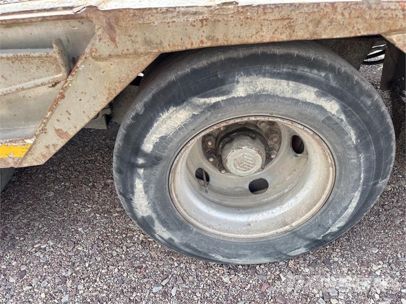 Verem VPE3S42N Tri/A Tri/A Semi-Remorque Porte Engin 3 E Nizki nakladalci