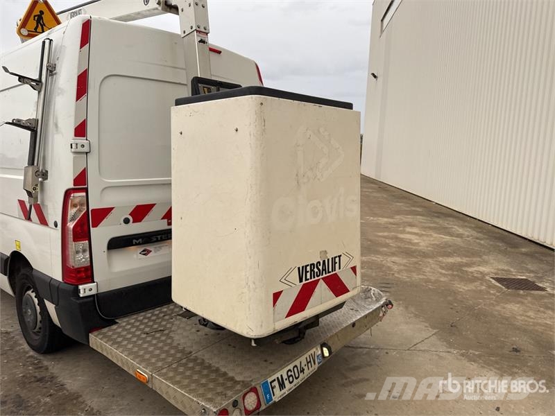 VERSALIFT ETL 32 125 10.5 m on Renault Trucks Master Camion  Truck mounted platforms