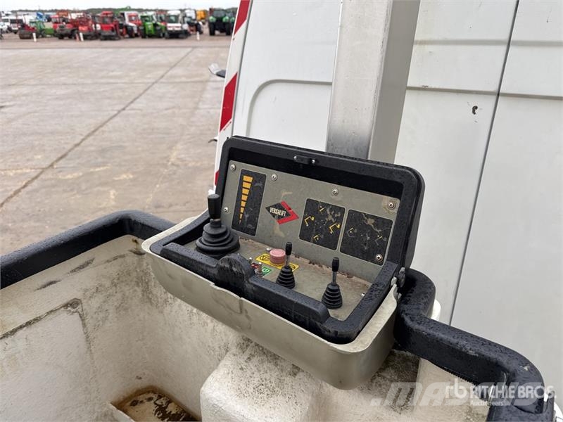 VERSALIFT ETL 32 125 10.5 m on Renault Trucks Master Camion  Truck mounted platforms