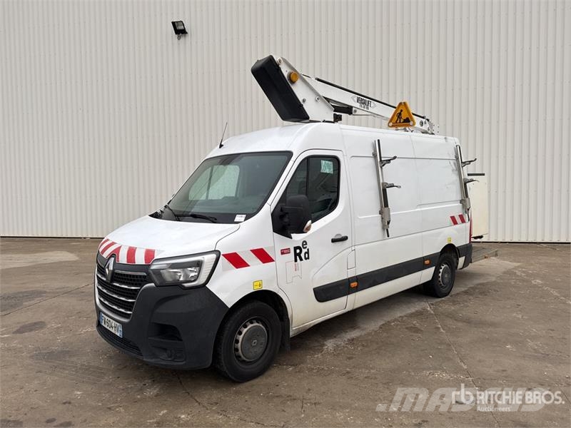 VERSALIFT ETL 32 125 10.5 m on Renault Trucks Master Camion  Truck mounted platforms