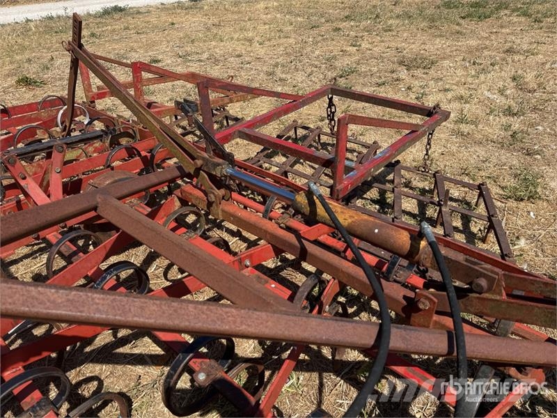 Vibroculteur Porte 5.4 m 3-Point Cultivator Cultivatoare