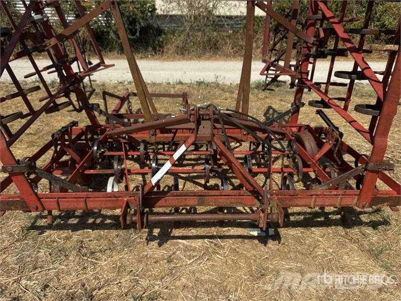 Vibroculteur Porte 5.4 m 3-Point Cultivator Cultivatoare