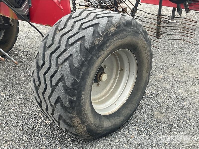 Vicon Andex 1504 15 m 4 Rotor Hay Rake テッダー・テッダーレーキ