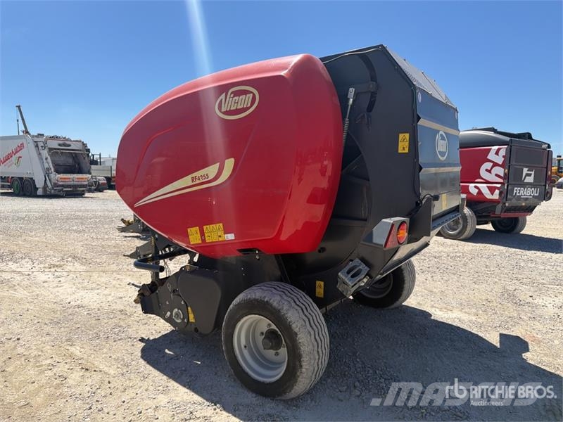 Vicon RF 4255 Round Baler Round balers