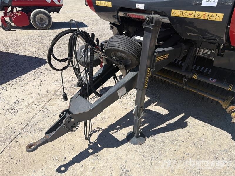 Vicon RF 4255 Round Baler Round balers