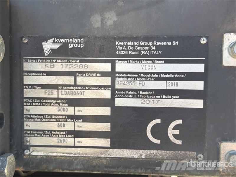 Vicon RF 4255 Round Baler Round balers