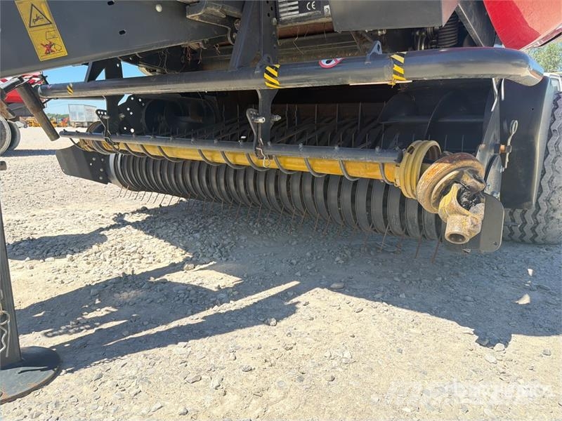 Vicon RF 4255 Round Baler Round balers